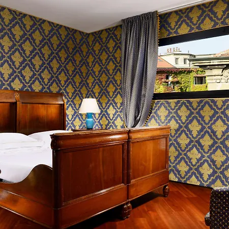Pierre Hotel