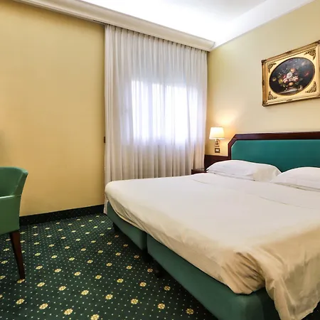 Astoria Sure Collection By Western Hotel 3*