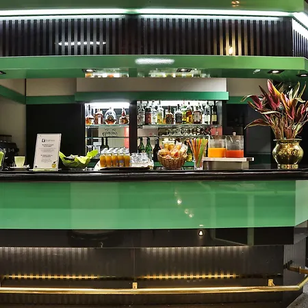 Astoria Sure Collection By Western Hotel 3*