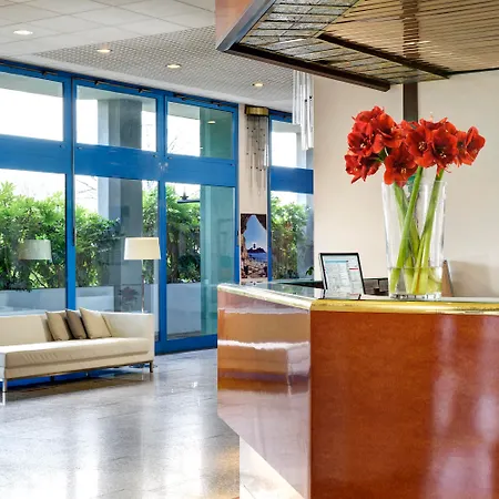 Apartmanhotel Unaway & Quark Due