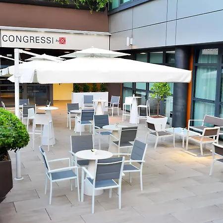 Отель Hilton Garden North
