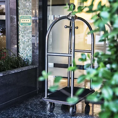 Acca Palace - Aa Hotel 4*