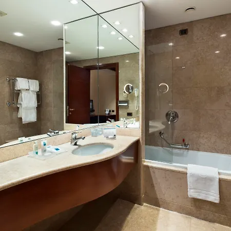 Una Cusani Hotel Milan