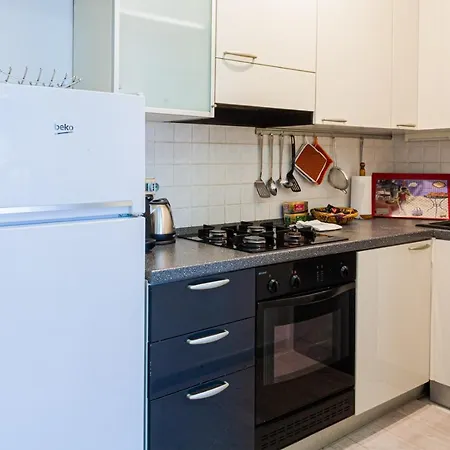 Bnbutler - Vignoli, 30 - Bilocale Comodo E Tranquillo Appartement
