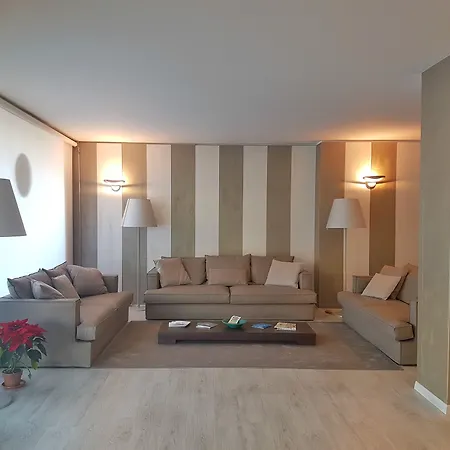 Hotel Welcome 3*