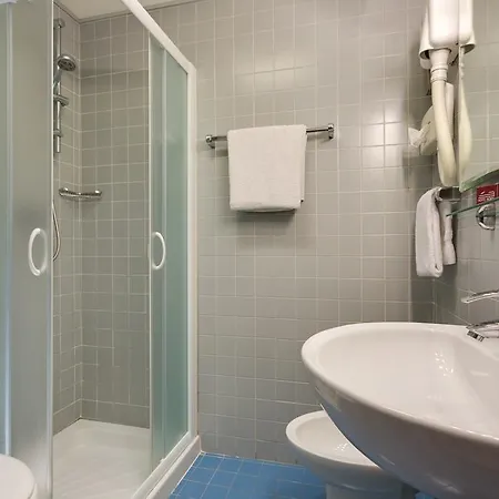 Roxy Hotel 3*