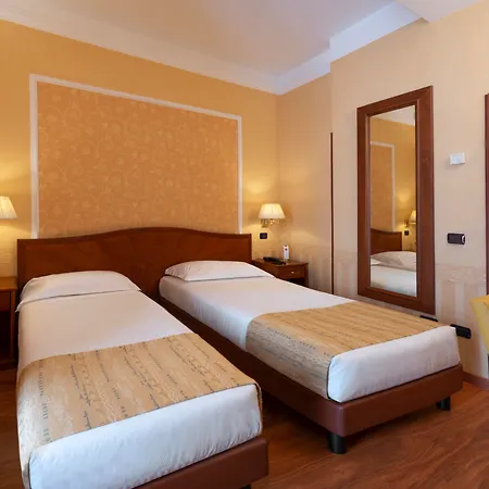 Hotel Lancaster 3*