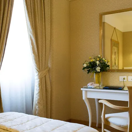 Hotel Mercure Centro Milan