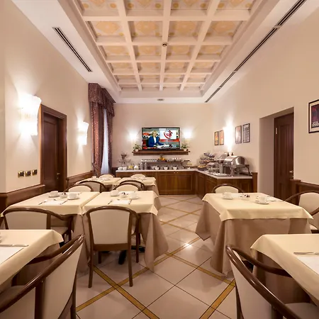 Hotel Lancaster 3*