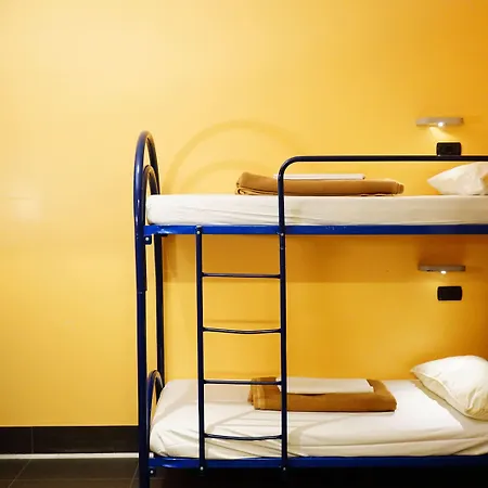 Hostel Aig Piero Rotta *