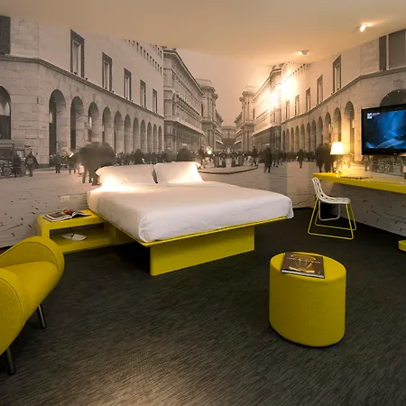 The Street Duomo | A Design Boutique 4*
