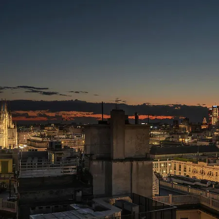 Easyhomes-central Tower Lägenhet *