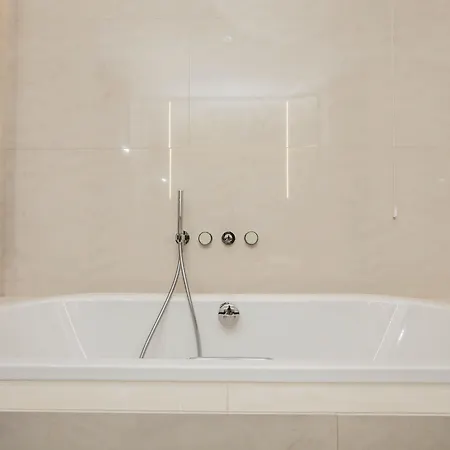 Viu Milan, A Member Of Design Hotel Milano