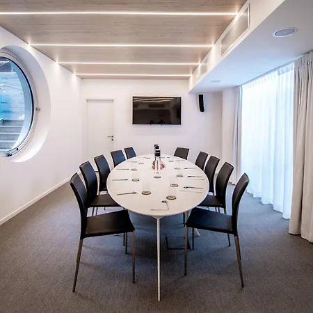 Innside By Melia Torre Galfa Otel Milano