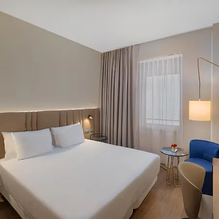 Nh Buenos Aires 4*