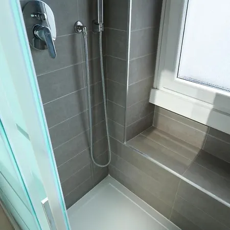 Duomo 15 Min - Cozy Artist's Note Apartment