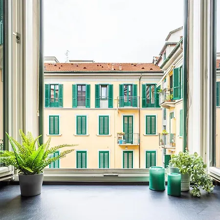 Joivy Elegant Flat With Balcony Appartement Milaan
