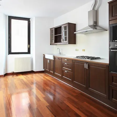 Apartment Prestigioso In Centro Milan