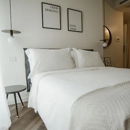 Ca Bela - Porta Romana 4* Milano