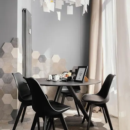 Lejlighedshotel Montenapoleone 4*