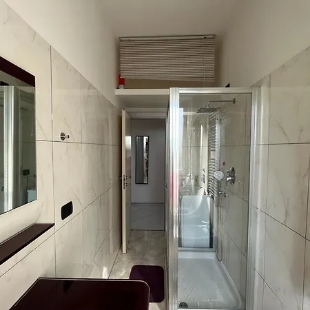 Milan Apartment * Milán