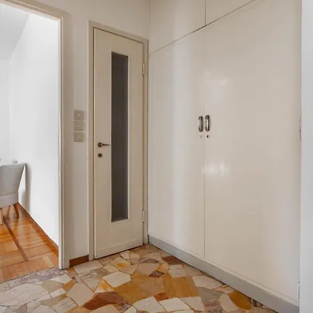 Cozy Cityscape - Quartiere Ortica Apartment Milan