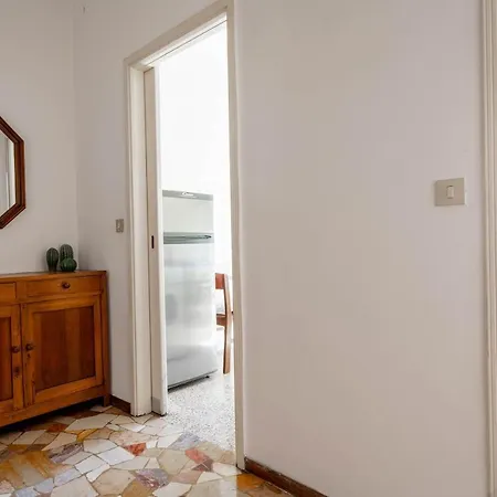 Cozy Cityscape - Quartiere Ortica Apartment *