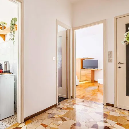 Cozy Cityscape - Quartiere Ortica Milan