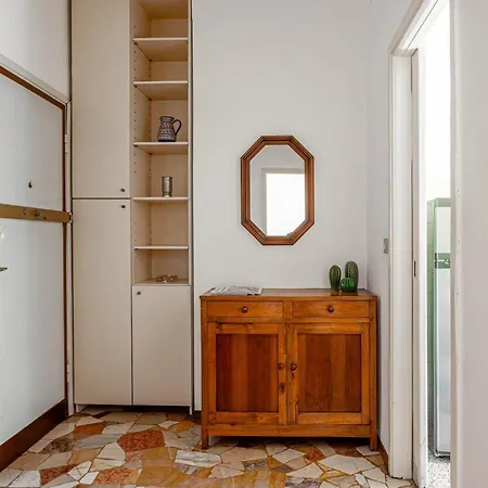 Cozy Cityscape - Quartiere Ortica Apartment *