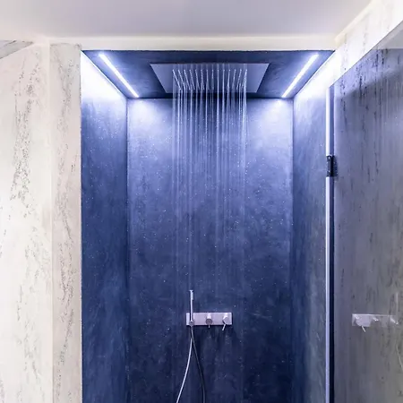 Quadrilatero Della Moda- Luxury Loft In The Heart Of The Fashion District Apartment Milan