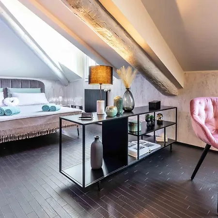 Quadrilatero Della Moda- Luxury Loft In The Heart Of The Fashion District Apartment *