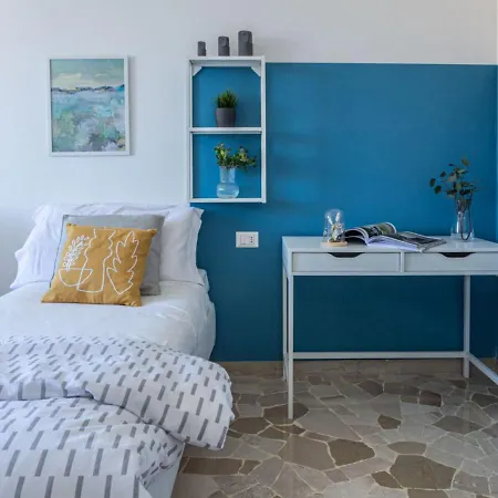 Daire The Rent - Spacious Three-bedroom In Lorenteggio *