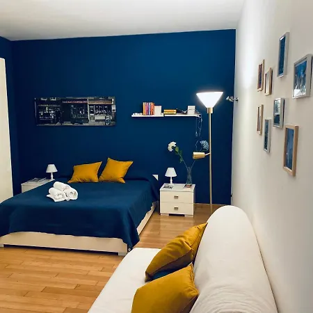 Apartment Chiara 34 - M4 Metro Blu *
