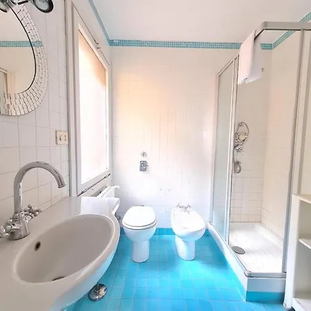 Crocetta - Porta Romana Cozy Duomo View Appartement