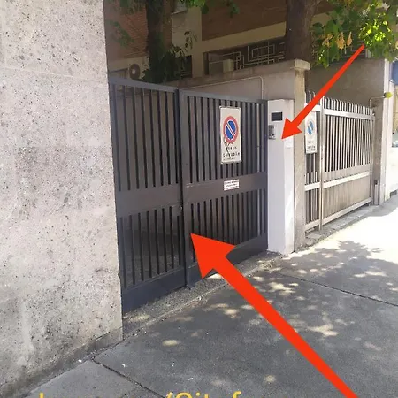 아파트 San Siro Dream -apartment With Garage-milano *