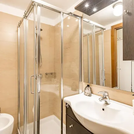 Easylife - - Gregorio 11 P2 - Porta Venezia Milan