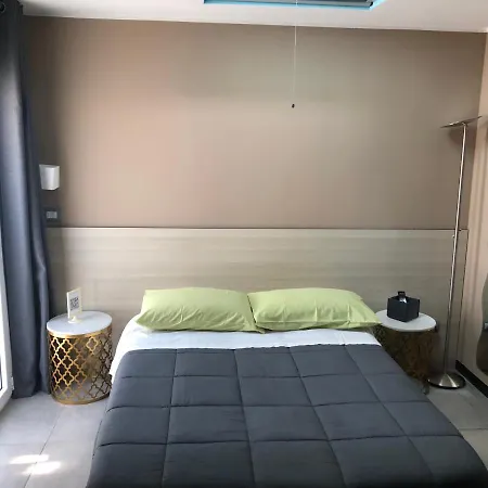 Villa Camilla Milano Metro 4 4*