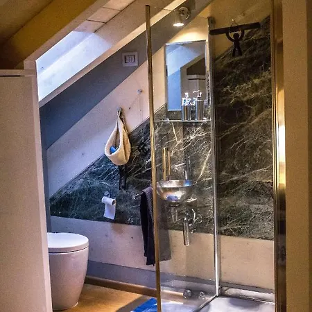 Cozy Navigli * Milaan