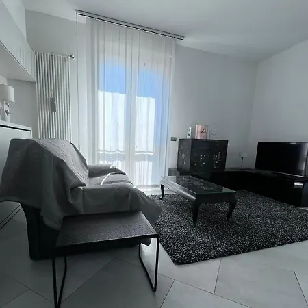 Fenix Apartment