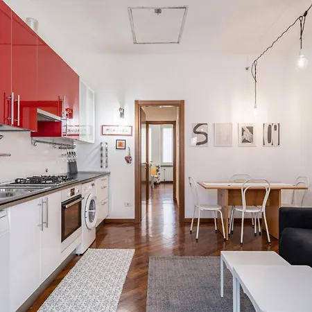 Apartment Easylife - Colorful In Porta Venezia District *