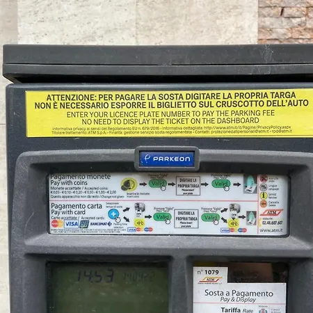 Claudia's In Fieracity&mico&sansiro Appartement Milaan