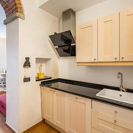 Easylife - - Gregorio 11 P2 - Porta Venezia Apartment *