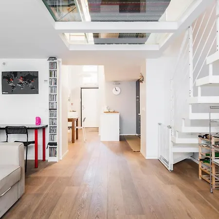 Awesome Loft In The Center Of