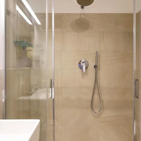 Διαμέρισμα Contempora - Elvezia 8 - E51 Μιλάνο