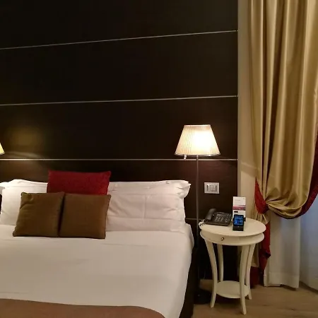 Townhouse 33 Milão