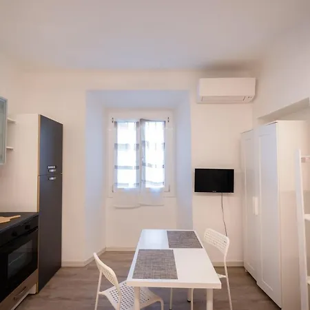 Loft Moderno In Porta Venezia Milánó
