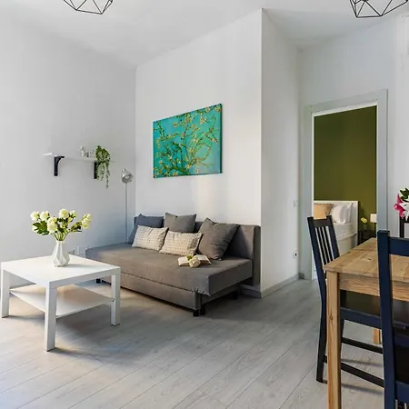 Joivy Cosy 1-bed Flat In Navigli Milan