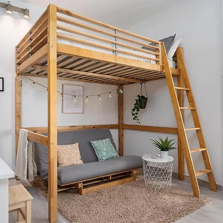Design In The Heart Of Bicocca Apartment