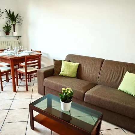 Apartament The Green