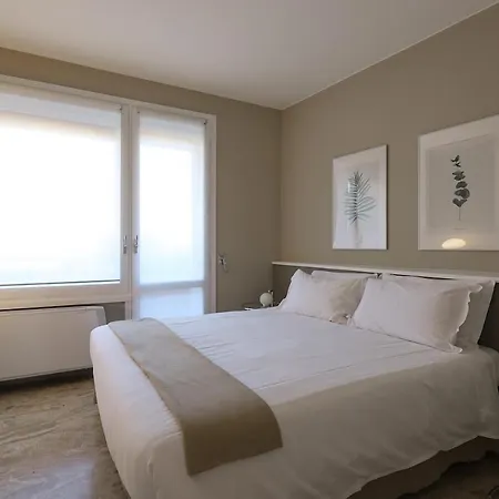 Contempora - Elvezia Park - 1Bed, 1Bath Overlooking The Park - E51 ミラノ